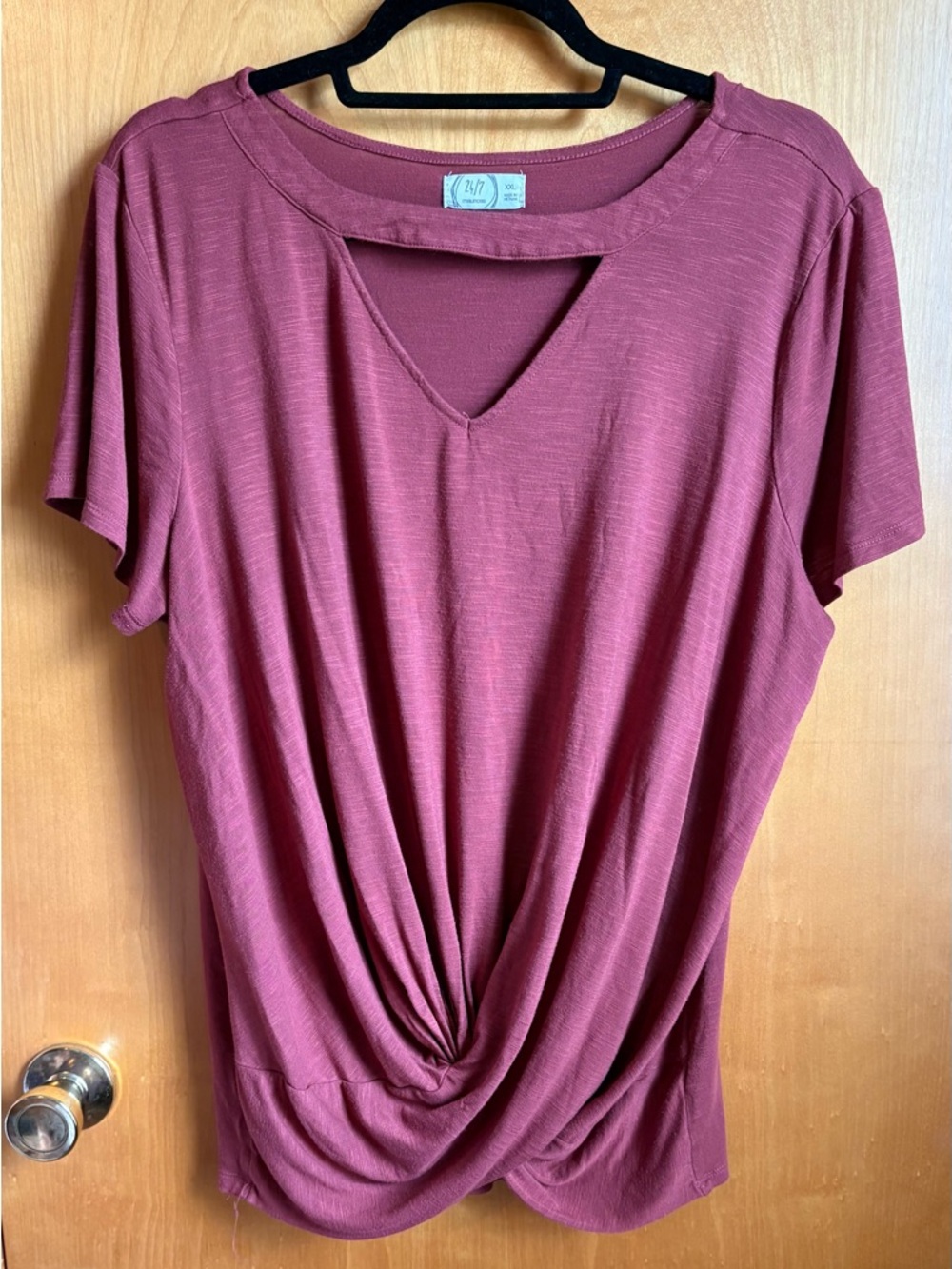 Maurices Twist Front Top XXL Pink Short Sleeve Cutout Blouse